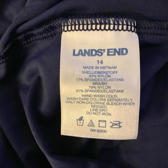 Stylish lands End Navy Blue swim top - Picture 7 of 7